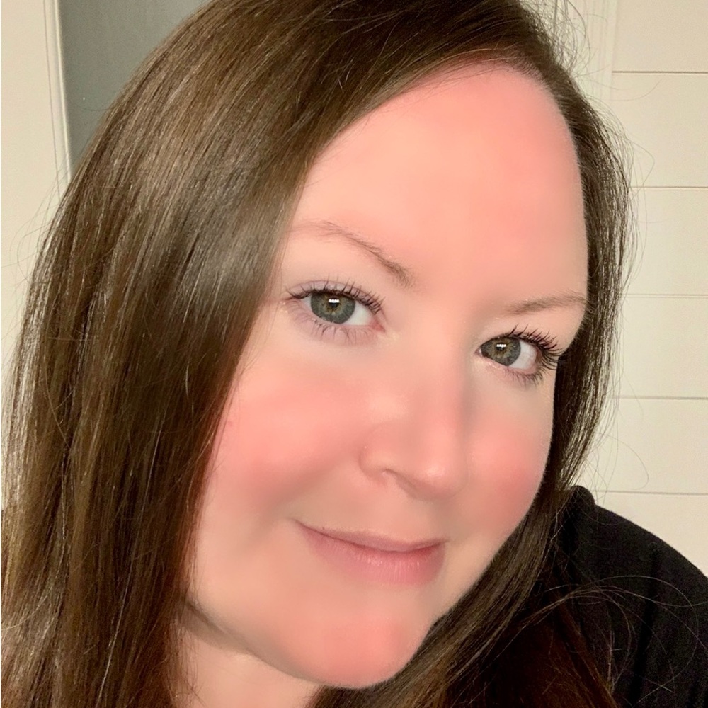 💗 Meet your Posher, Stacey! 💗